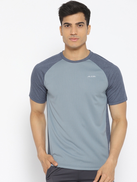 

Alcis Men Blue Colourblocked Round Neck T-shirt