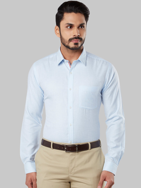 

Next Look Men Blue Slim Fit Solid Formal Shirt
