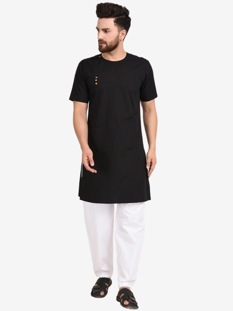 

Zotw Men Black Solid Straight Kurta