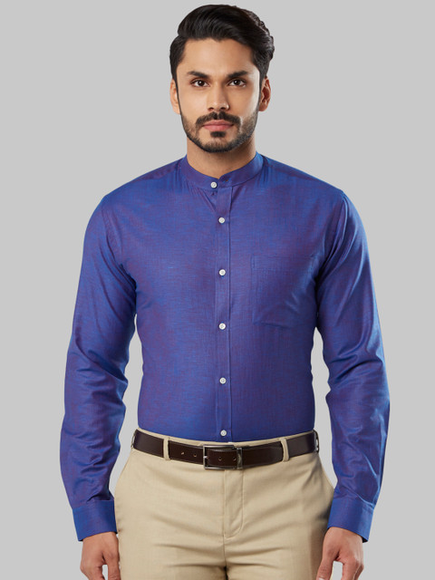 

Next Look Men Blue Slim Fit Solid Formal Shirt