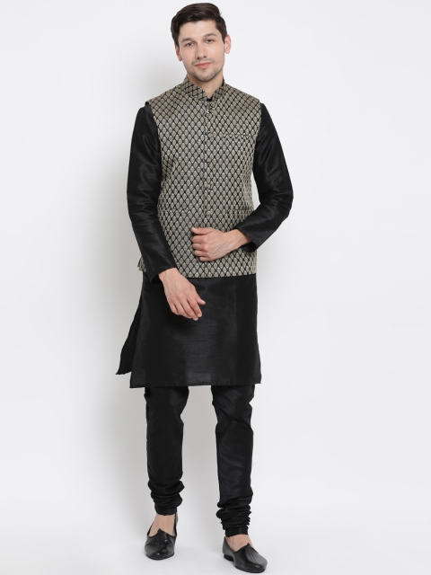 

VASTRAMAY Men Black Self Design Cotton Silk Kurta with Pyjamas & Jacket