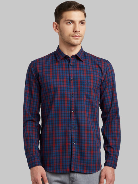 

Parx Men Blue & Red Slim Fit Checked Casual Shirt