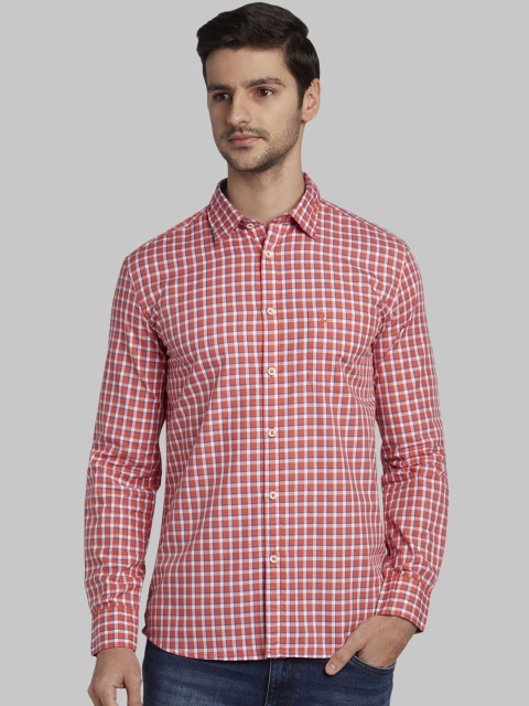 

Parx Men Coral Slim Fit Checked Casual Shirt