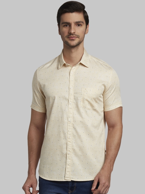 

Parx Men Yellow Slim Fit Printed Casual Shirt