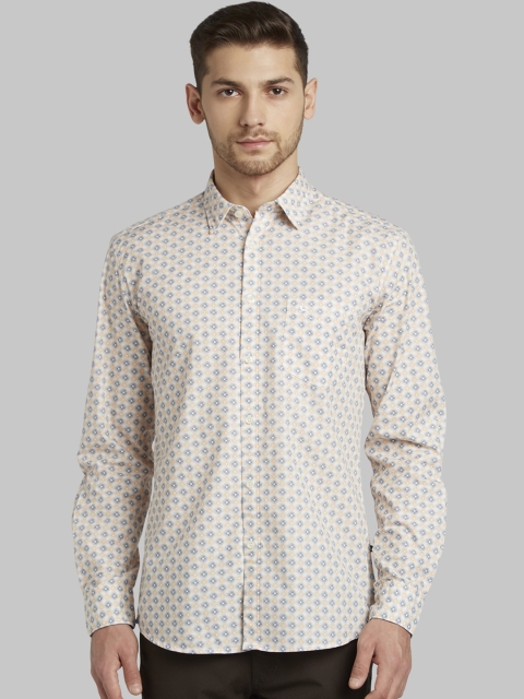

Parx Men Beige & Blue Slim Fit Printed Casual Shirt