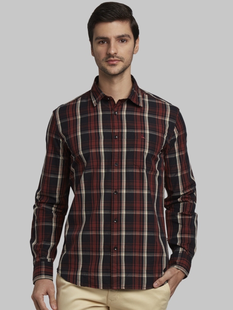 

Parx Men Brown & Black Slim Fit Checked Casual Shirt