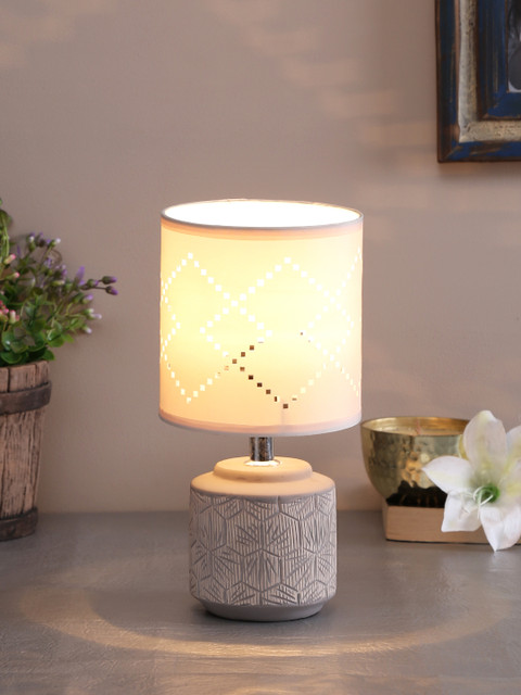 

TAYHAA White Solid Table Lamp