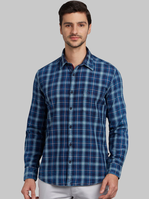 

Parx Men Blue Slim Fit Checked Casual Shirt