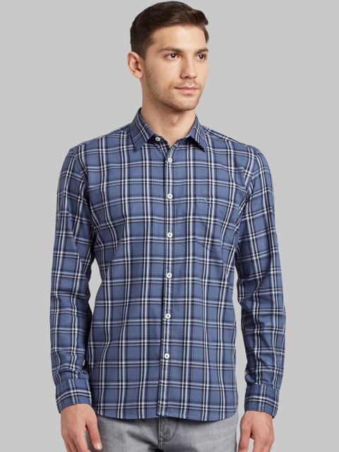 

Parx Men Blue & Off-White Slim Fit Checked Casual Shirt