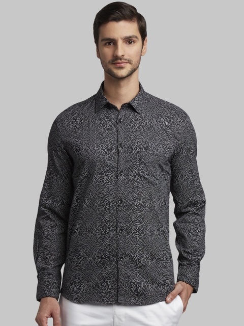 

Parx Men Black Slim Fit Printed Casual Shirt