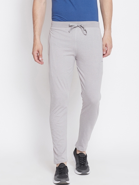

Okane Men Grey Solid Slim-Fit Trackpants