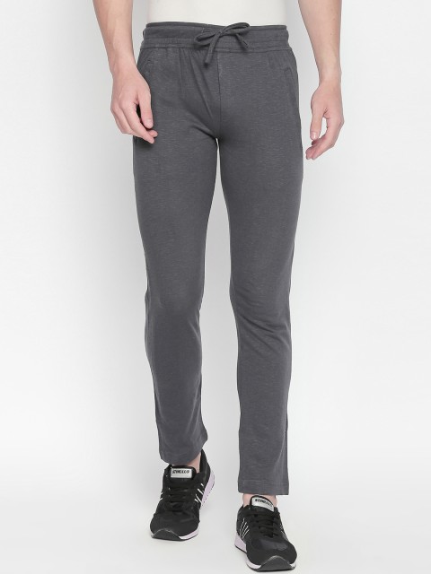 

AVOQ Men Grey Solid Track Pants