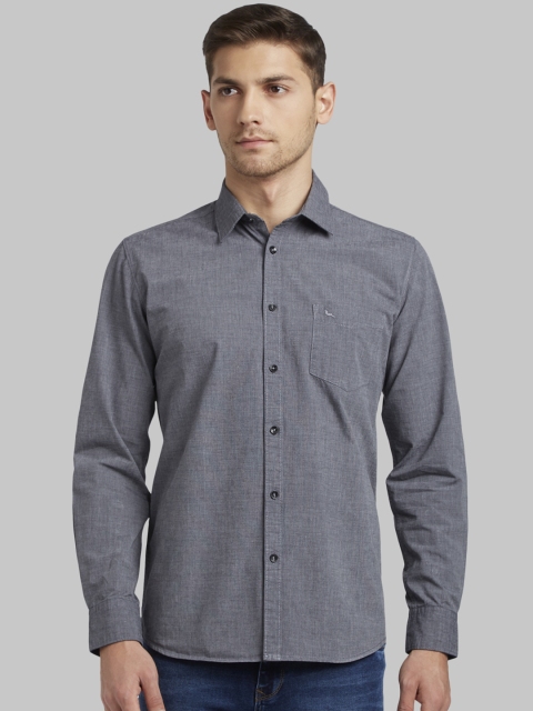 

Parx Men Grey Slim Fit Solid Casual Shirt
