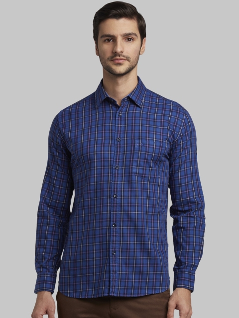 

Parx Men Blue Slim Fit Checked Casual Shirt