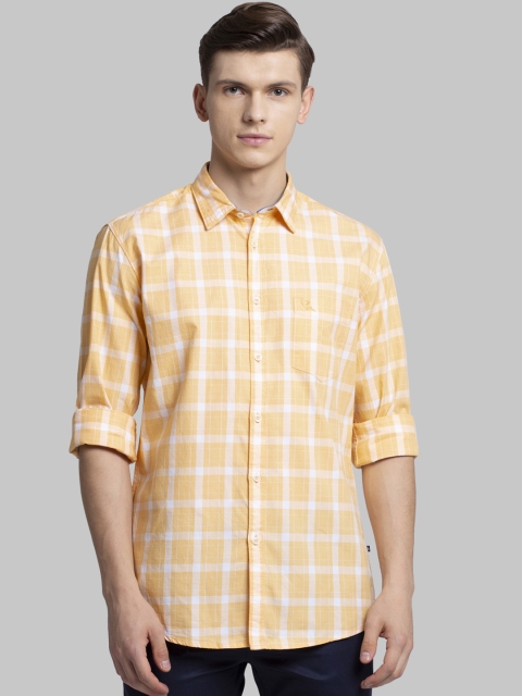 

Parx Men Orange Slim Fit Checked Casual Shirt