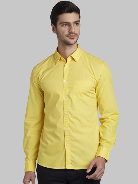 

Parx Men Yellow Slim Fit Solid Casual Shirt