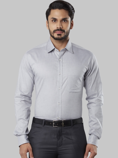 

Raymond Men Grey Slim Fit Solid Formal Shirt