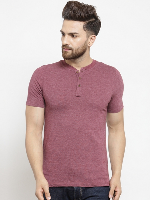 

Kalt Men Maroon Solid Henley Neck T-shirt
