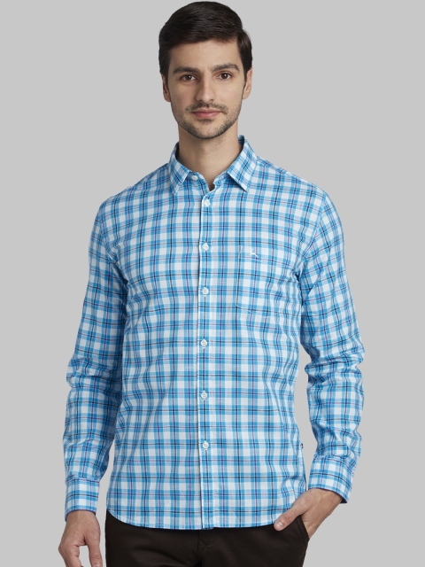 

Parx Men Blue Slim Fit Checked Casual Shirt