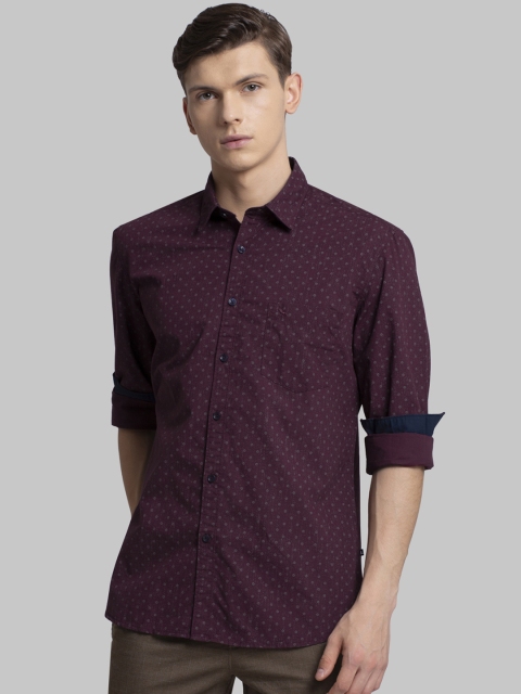 

Parx Men Burgundy Slim Fit Printed Casual Shirt