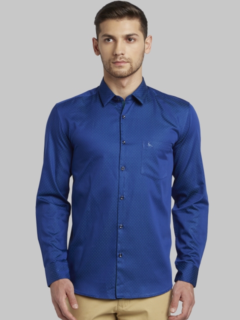 

Parx Men Blue Slim Fit Solid Casual Shirt
