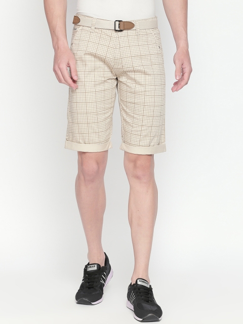

beevee Men Beige Checked Regular Fit Regular Shorts