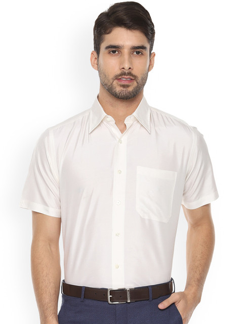 

Louis Philippe Men Cream-Coloured Regular Fit Solid Party Shirt