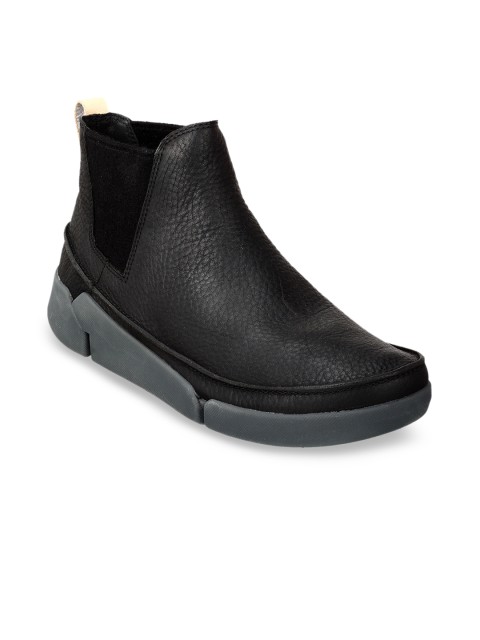 

Clarks Women Black Leather Flat Boots