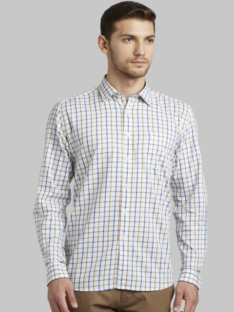 

Parx Men White Slim Fit Checked Casual Shirt