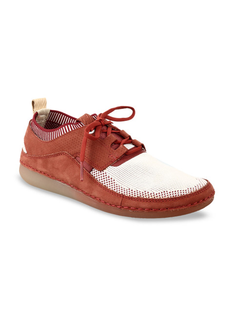 

Clarks Women Tan Brown & White Leather Sneakers