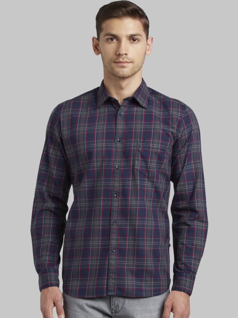 

Parx Men Blue Slim Fit Checked Casual Shirt
