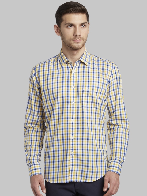 

Parx Men Yellow & Blue Slim Fit Checked Casual Shirt