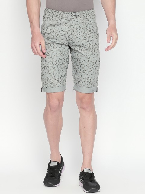 

beevee Men Grey Printed Regular Fit Regular Shorts