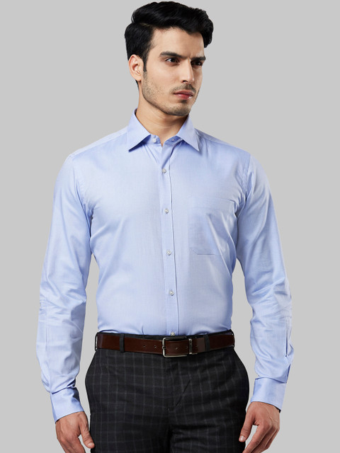 

Raymond Men Blue Regular Fit Solid Formal Shirt