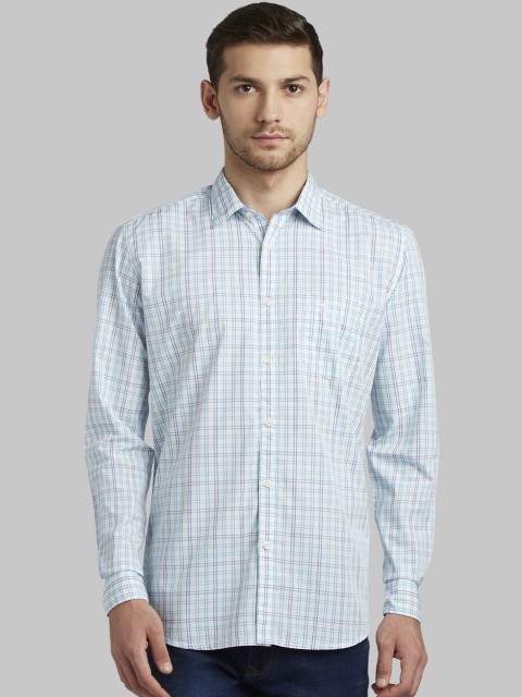 

Parx Men Green Slim Fit Checked Casual Shirt