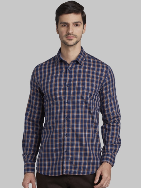 

Parx Men Blue & Brown Slim Fit Checked Casual Shirt