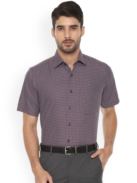 

Louis Philippe Men Maroon & Grey Regular Fit Checked Formal Shirt