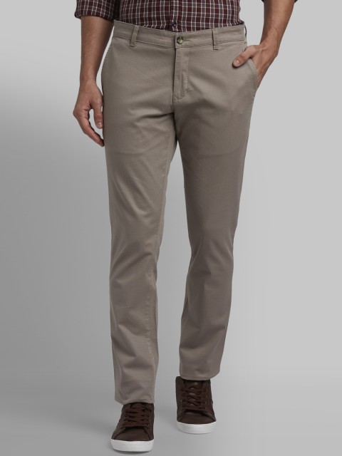 

Parx Men Brown Tapered Fit Solid Regular Trousers
