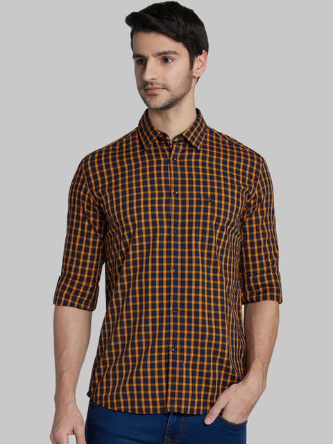 

Parx Men Navy Blue & Yellow Slim Fit Checked Casual Shirt