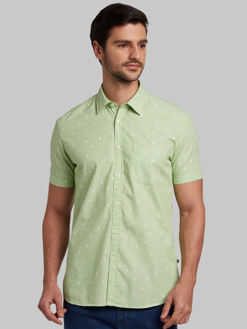 

Parx Men Green Slim Fit Printed Casual Shirt
