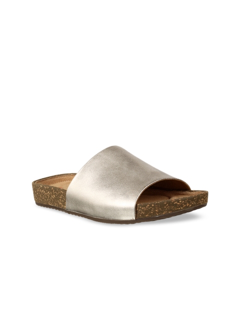 

Clarks Women Gold-Toned Solid Leather Open Toe Flats