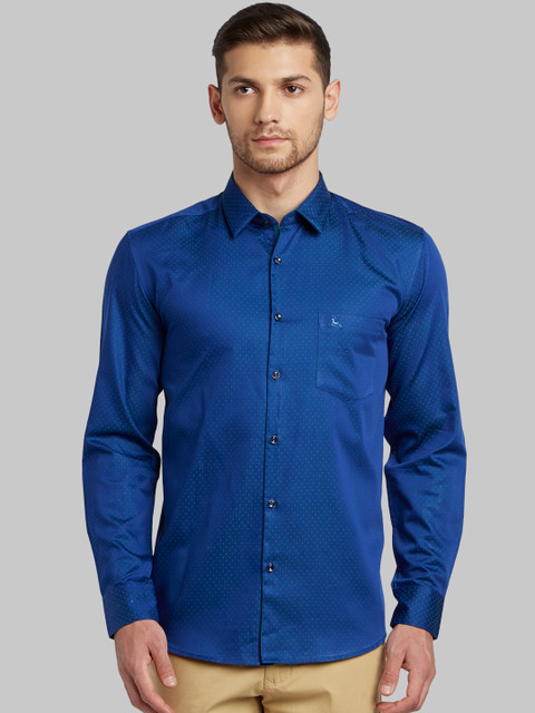 

Parx Men Blue Slim Fit Solid Casual Shirt