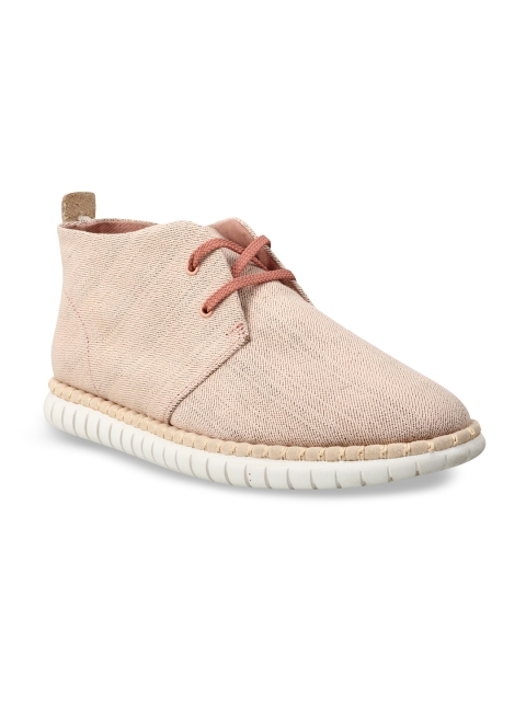 

Clarks Women Pink Derbys