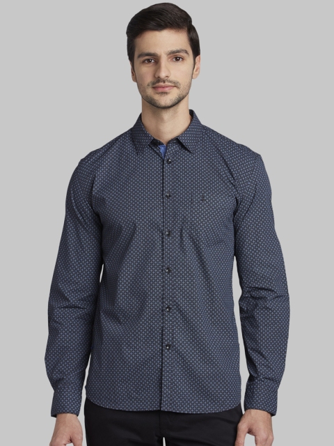 

Parx Men Blue Slim Fit Printed Casual Shirt