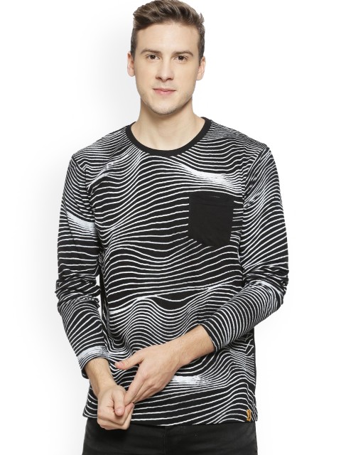 

Campus Sutra Men Black & White Striped Round Neck T-shirt