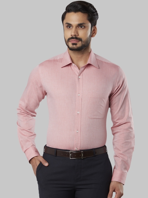 

Raymond Men Red Slim Fit Solid Formal Shirt