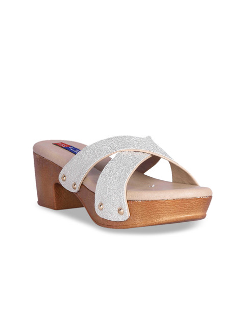 

MSC Women Silver-Toned Textured Sandals