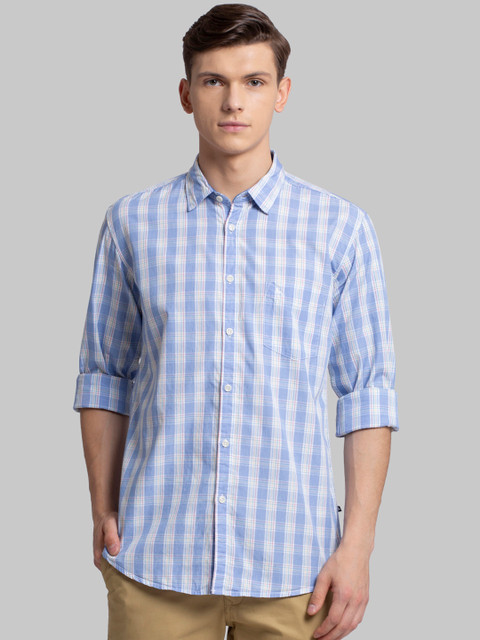

Parx Men Blue Slim Fit Checked Casual Shirt