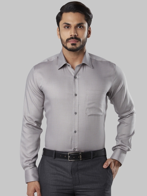 

Raymond Men Grey Regular Fit Solid Formal Shirt