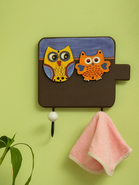 

ExclusiveLane Brown & Blue Printed Towel Cum Cloth Hanger (2 Hooks)